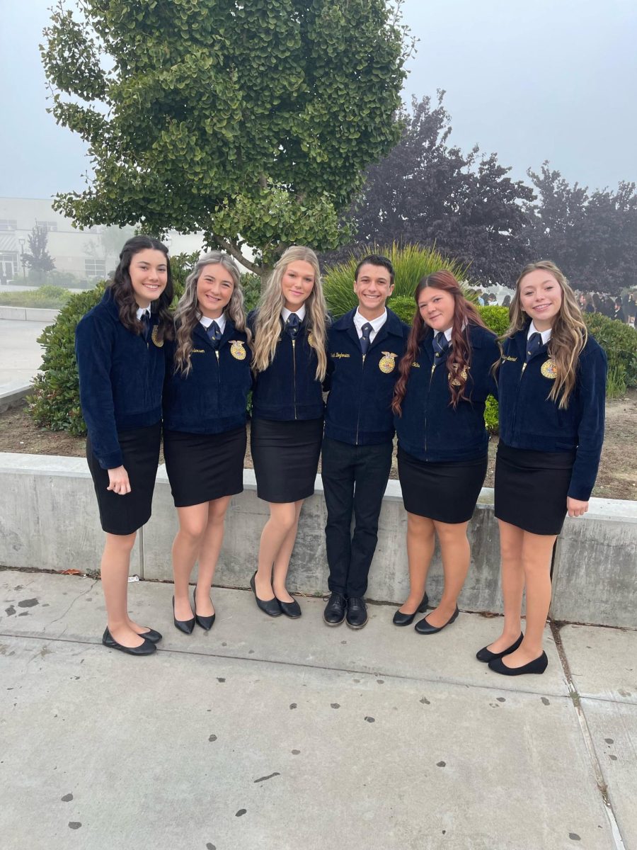 The+AGHS+FFA+student+council+pictured+left+to+right%3A+Eleni+Come%2C+Kyra+Andersen%2C+Brooklyn+Noble%2C+Noah+Boghosian%2C+Ashlyn+Collins%2C+Madison+Aanerud%0APhoto+Courtesy+of+Kyra+Andersen