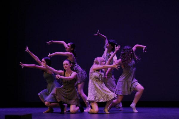 "State Lines," choreographed by Josie Lewis ('26) was the sixth dance performed during the evening. Accompanying Lewis were her fellow dancers: Lia Fresenius ('27), Ellie Grumbles ('27), Emma Jennings ('25), Patrick Keith ('26), and Abegail Trigo ('25).