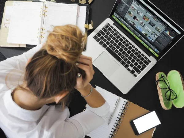 College preparation is difficult, partly due to the pressures of too much homework and keeping up with studies (rawpixel.com)