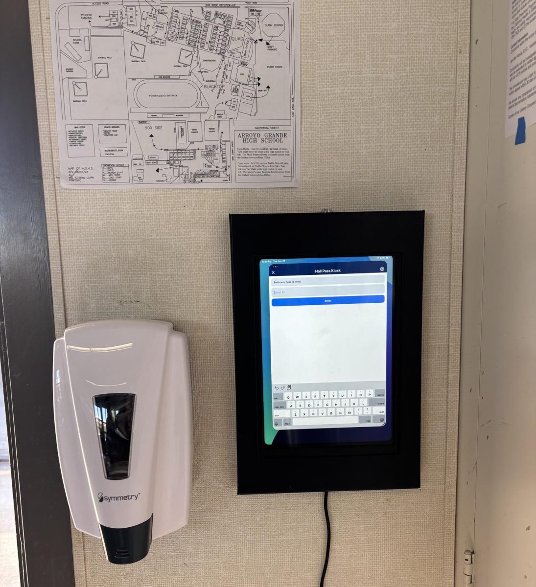 Classroom set ups of the new 5-star iPad's.