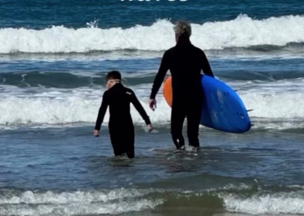 Silvani getting ready to paddle out for a private lesson. 